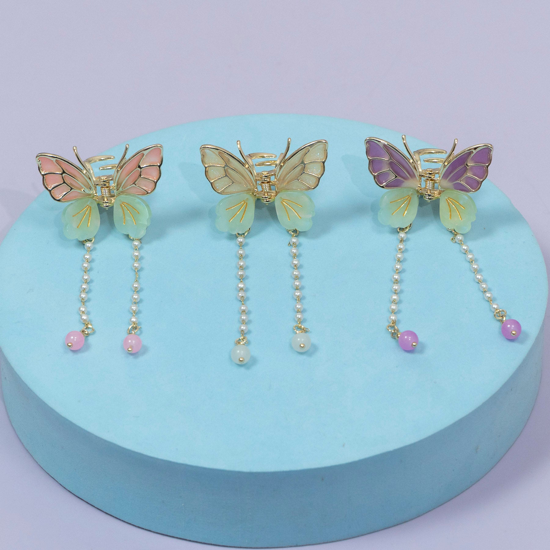 ZAYA Butterfly Pearl Drop Hair Claw – UBK3508