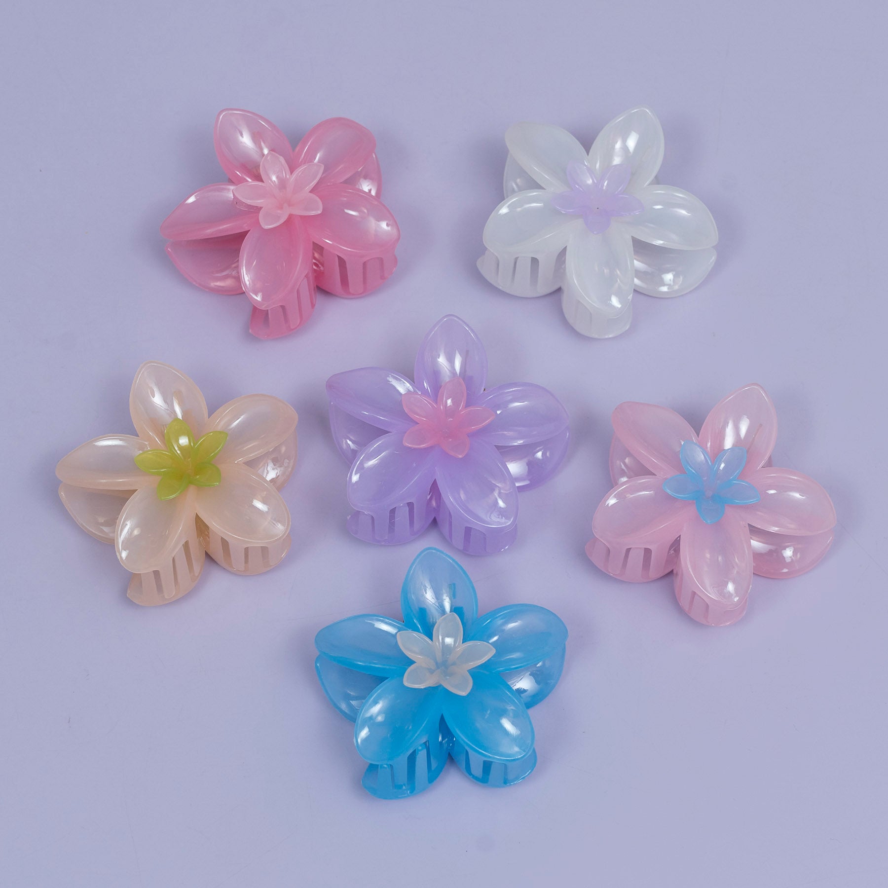 Glossy Blossom Hair Claw – UBK3731