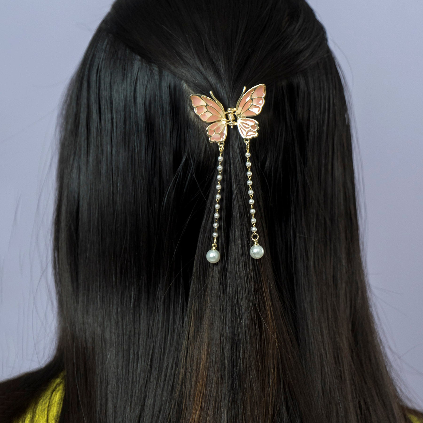 ZAYA Butterfly Pearl Chain Hair Claw – UBK3512