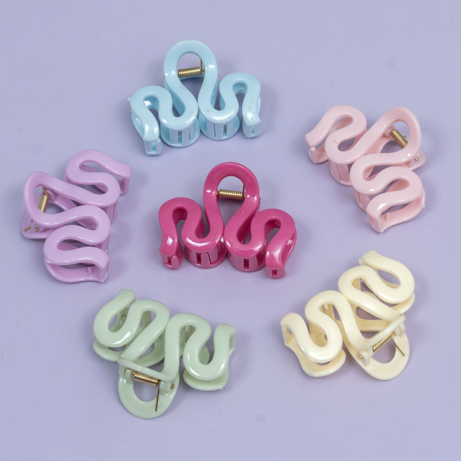 Glossy Wave Hair Claw – UBK3738