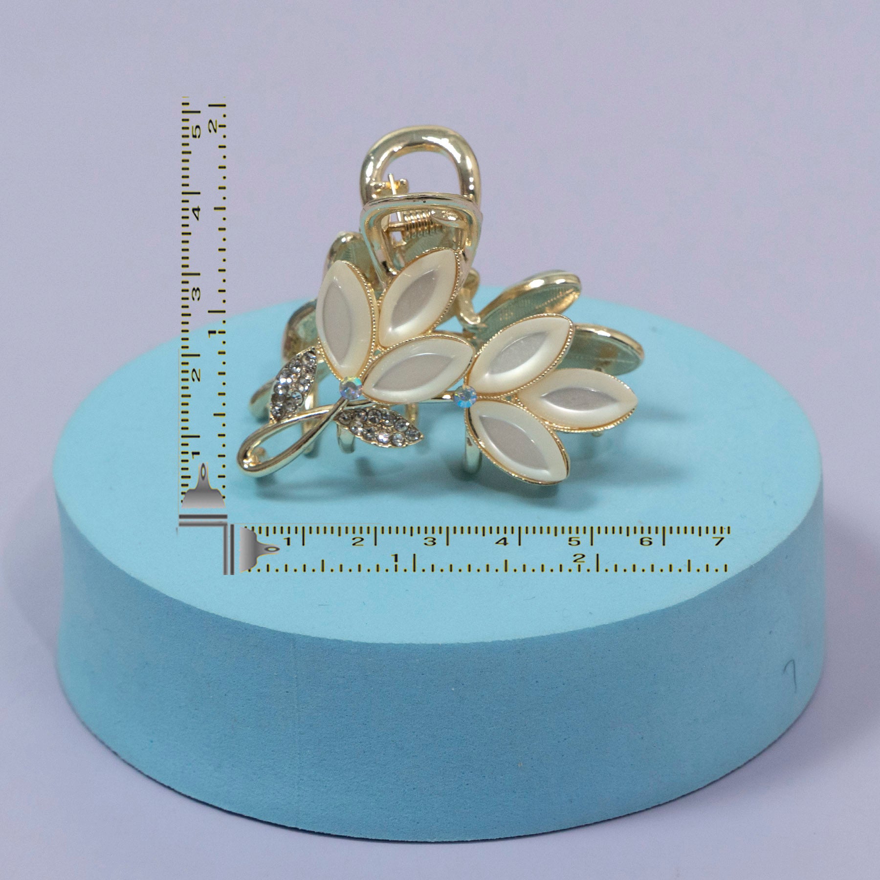 ZAYA Floral Crystal Leaf Hair Claw – UBK3518