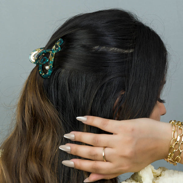 Marble Finish metal hair claw  - UBK2844