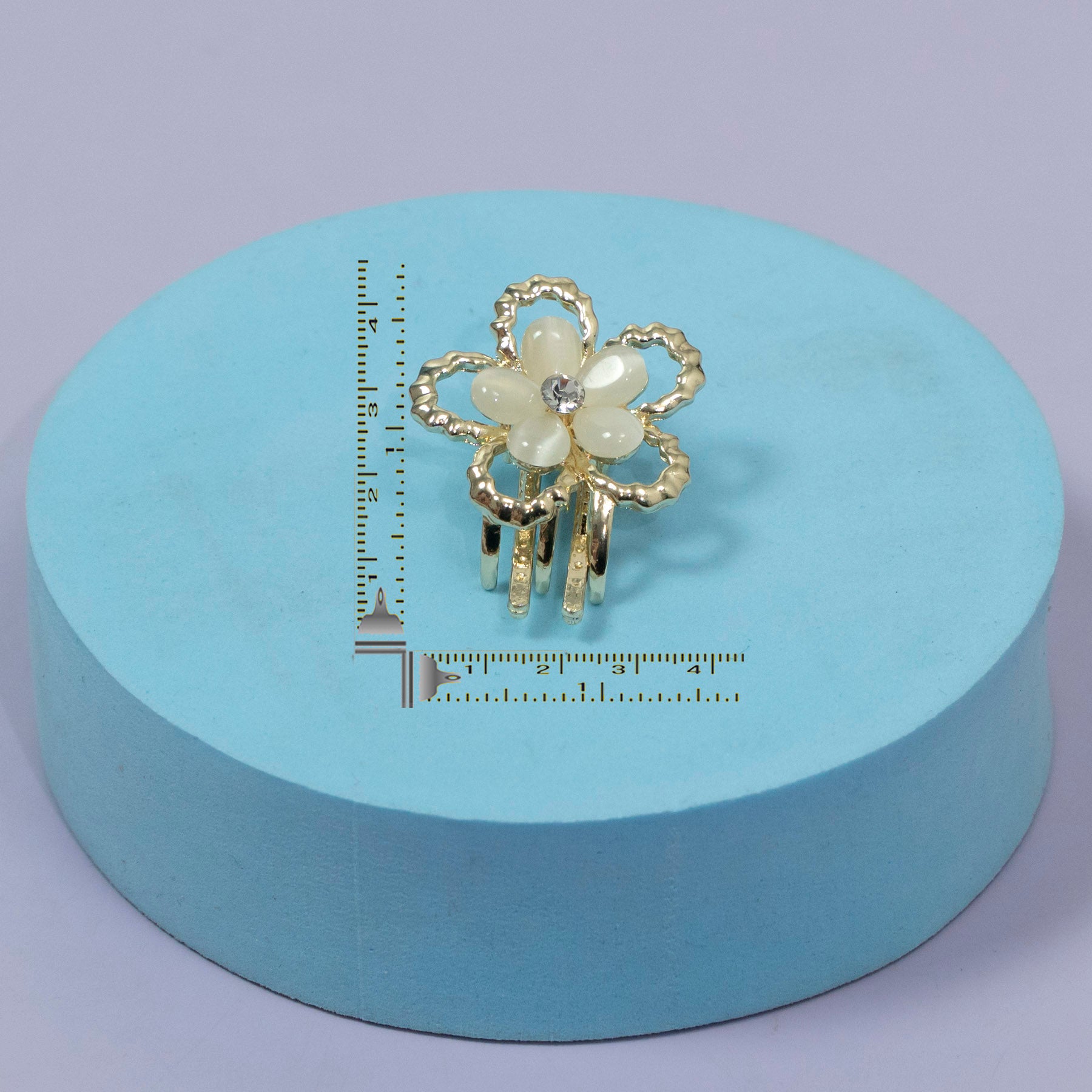 ZAYA Floral Crystal Mini Hair Claw – UBK3520