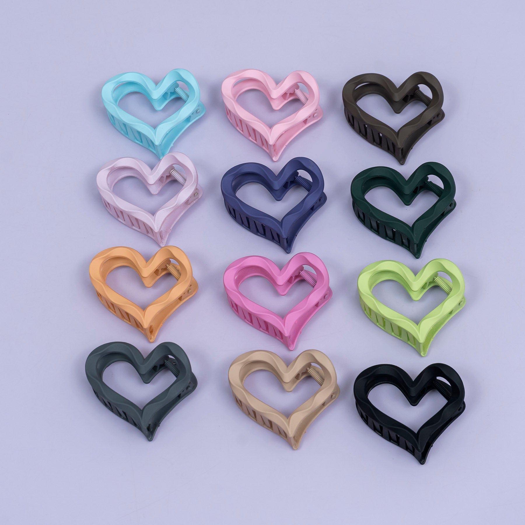 Matte Heart Hair Claw – UBK3746