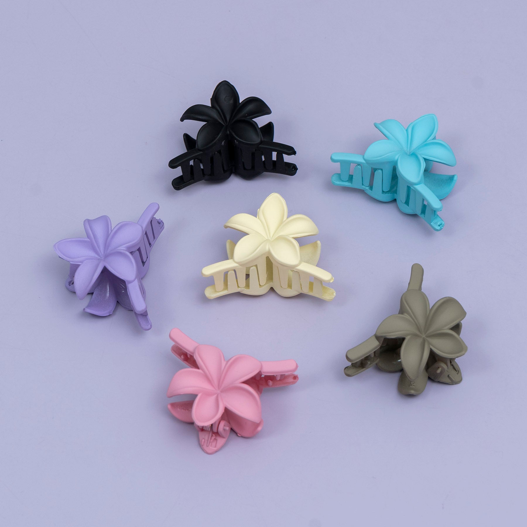 Matte Mini Floral Hair Claw – UBK3752
