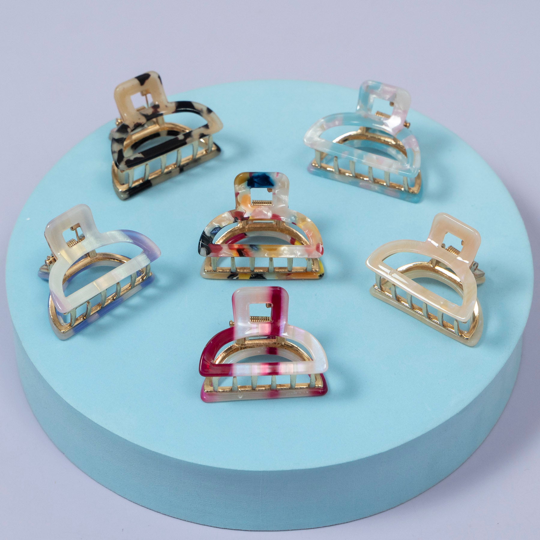 Classic Arch Resin Hair Claw – UBK3530