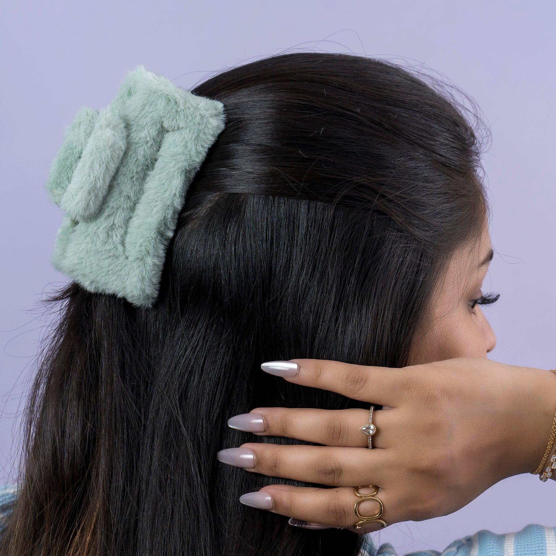 XL Fluffy Hair Claw – UBK3887