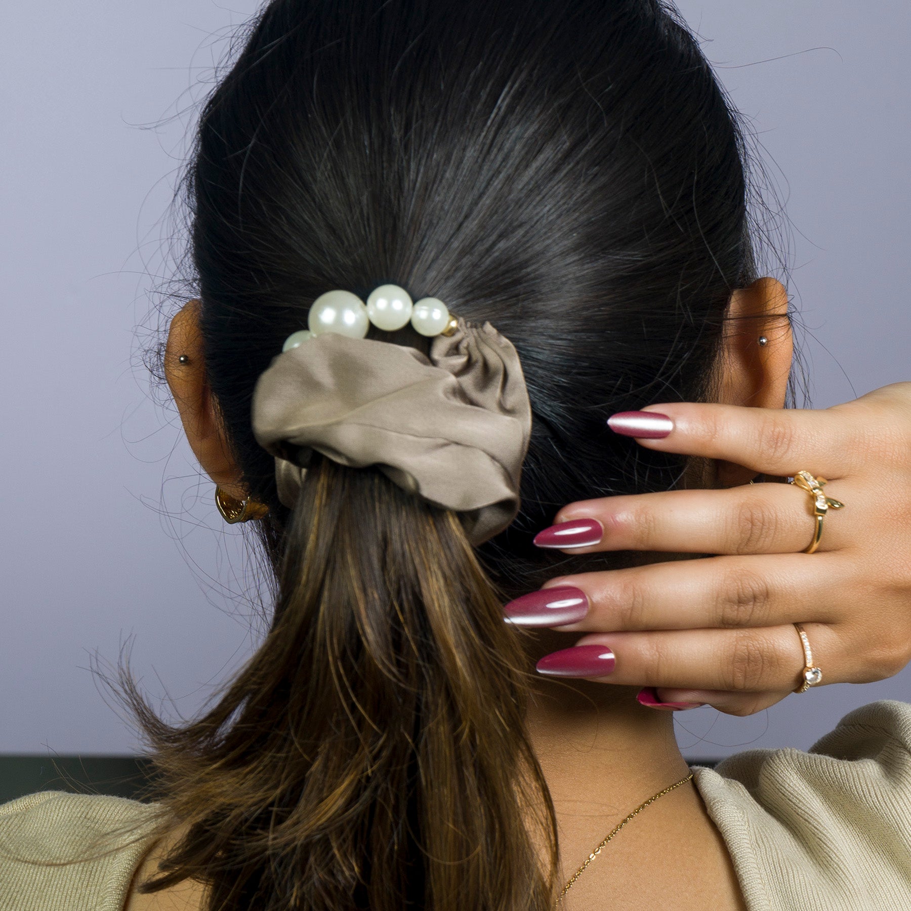 Pearl Hair Scrunchies – UBK3098