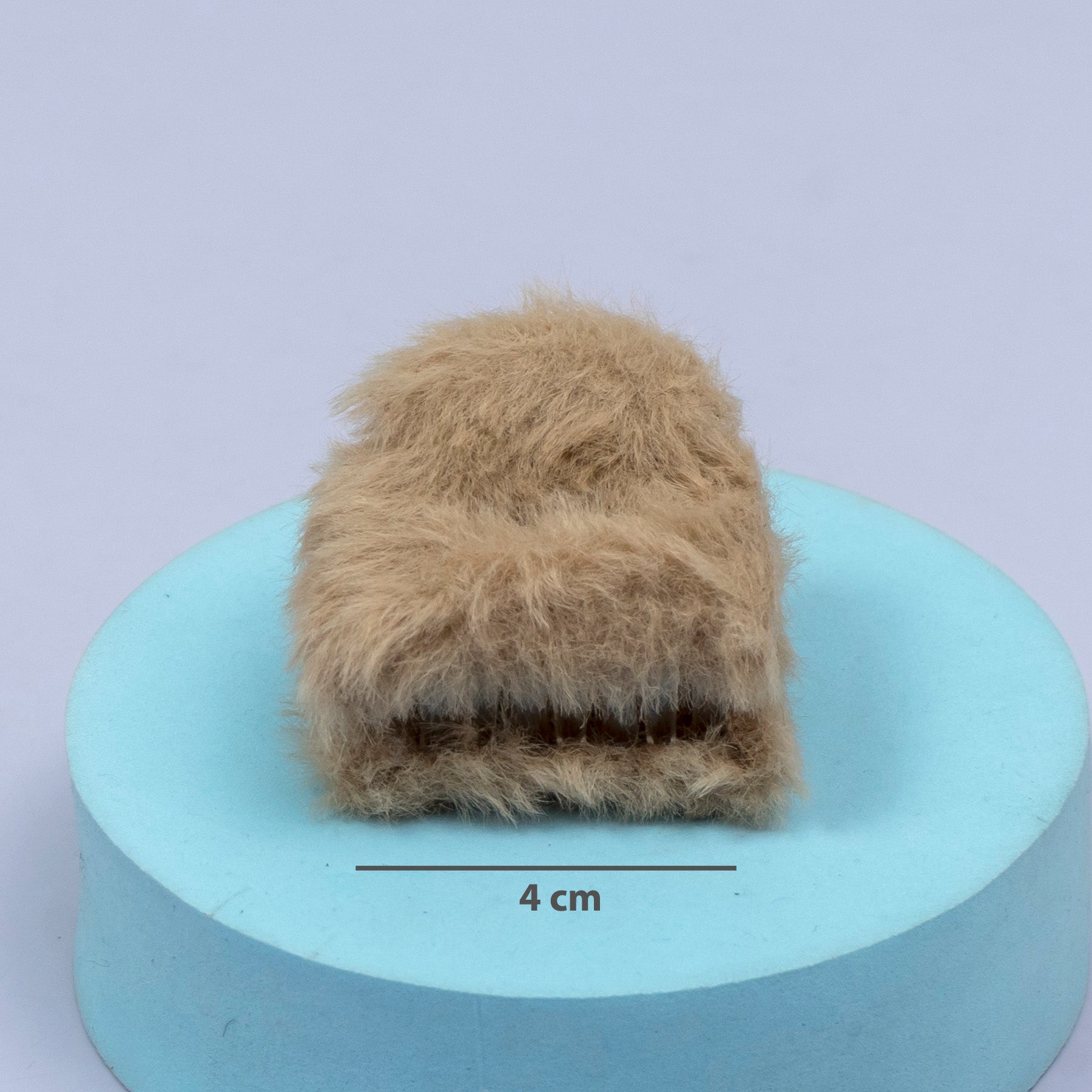 Mini Fluffy Hair Claw (2pcs) – UBK3888