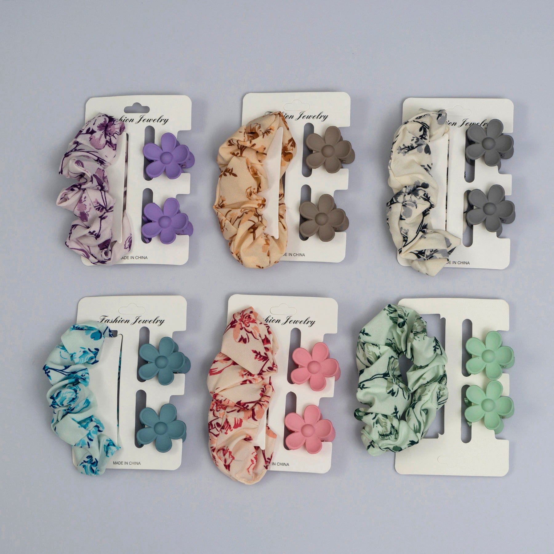Scrunchies + 2 Mini Claws  - UBK3009