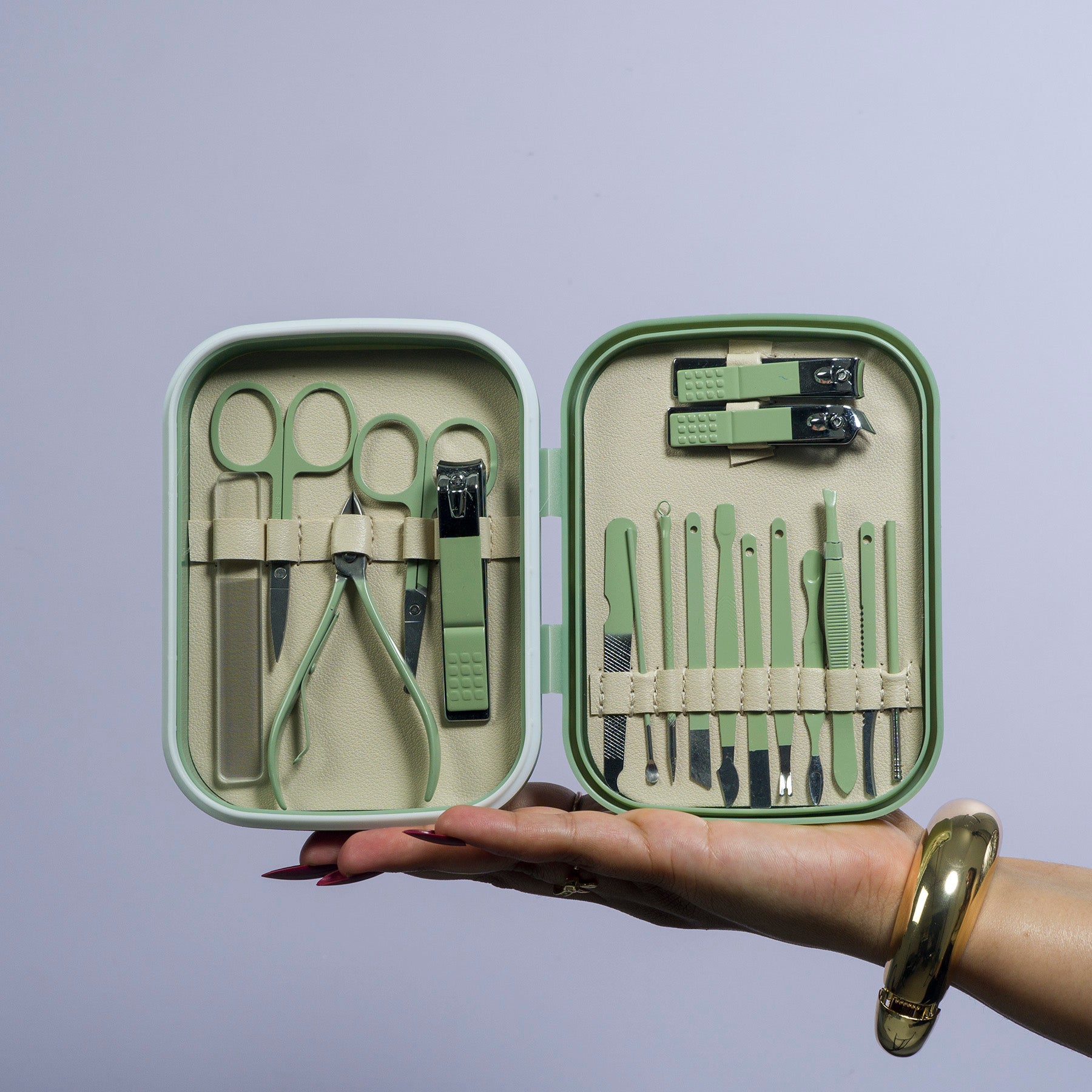 Travel-Friendly 18-in-1 Manicure & Pedicure Kit – UBK3126