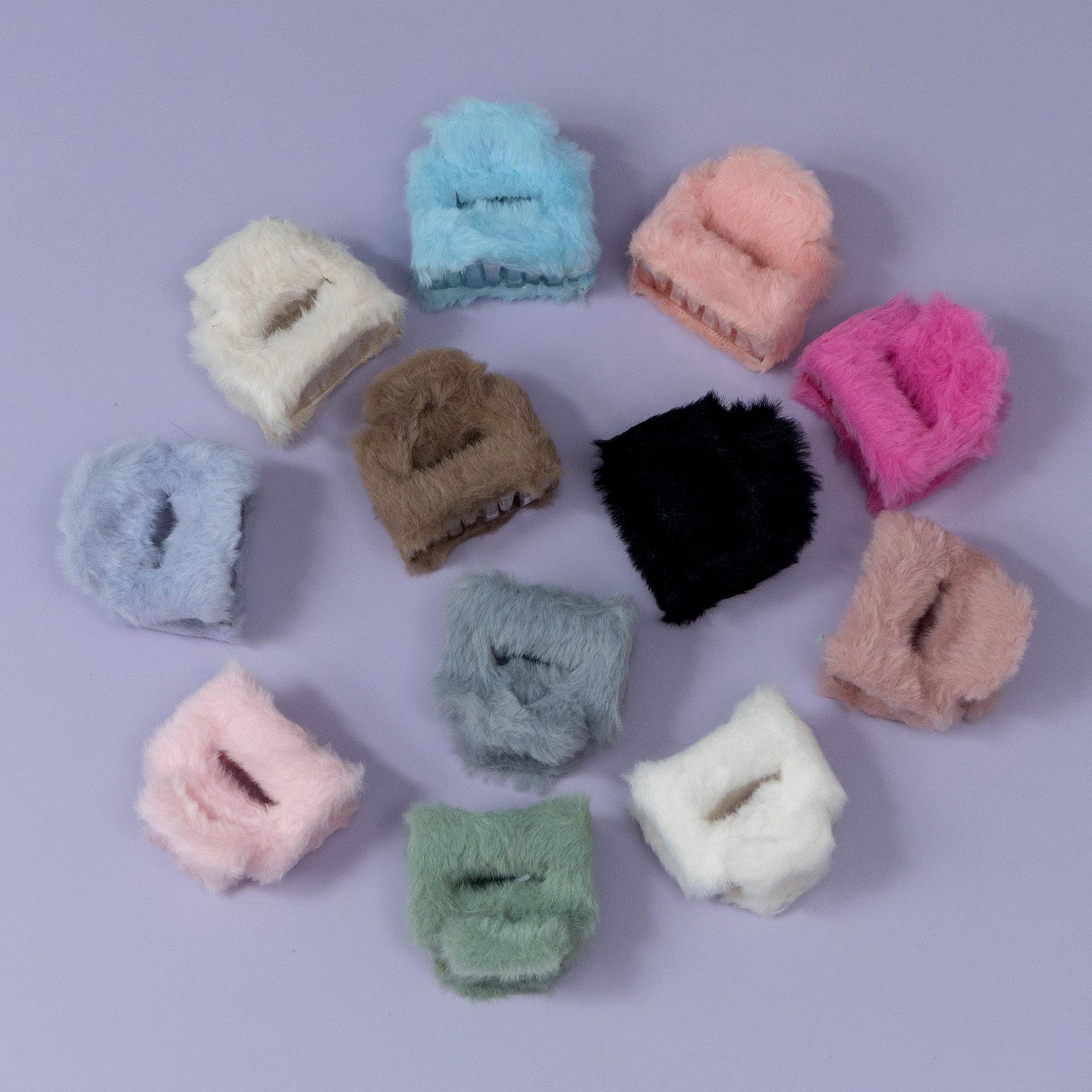 Furry Soft Square Hair Claw – UBK3326