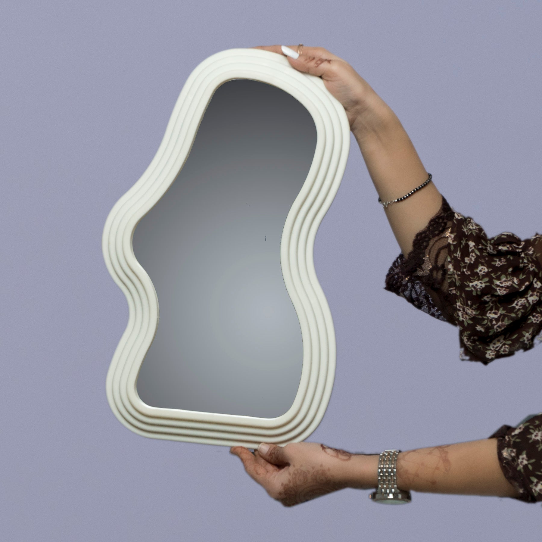 Wavy Aesthetic Wall Mirror – UBK3492
