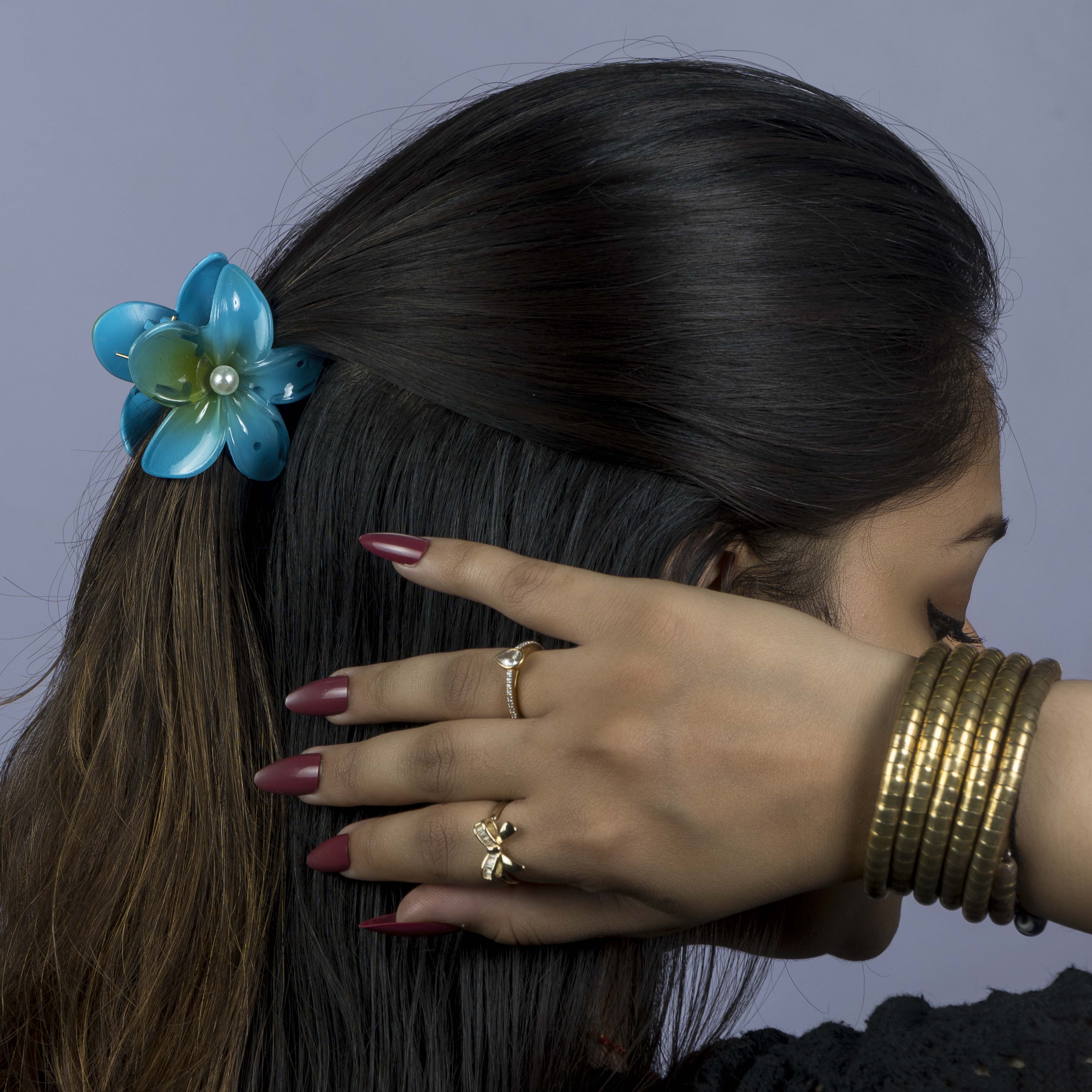 Flower Pearl Hair Claw – UBK3284