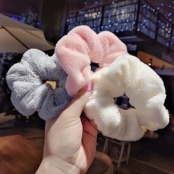 Fur hair scrunchies - UBK2578