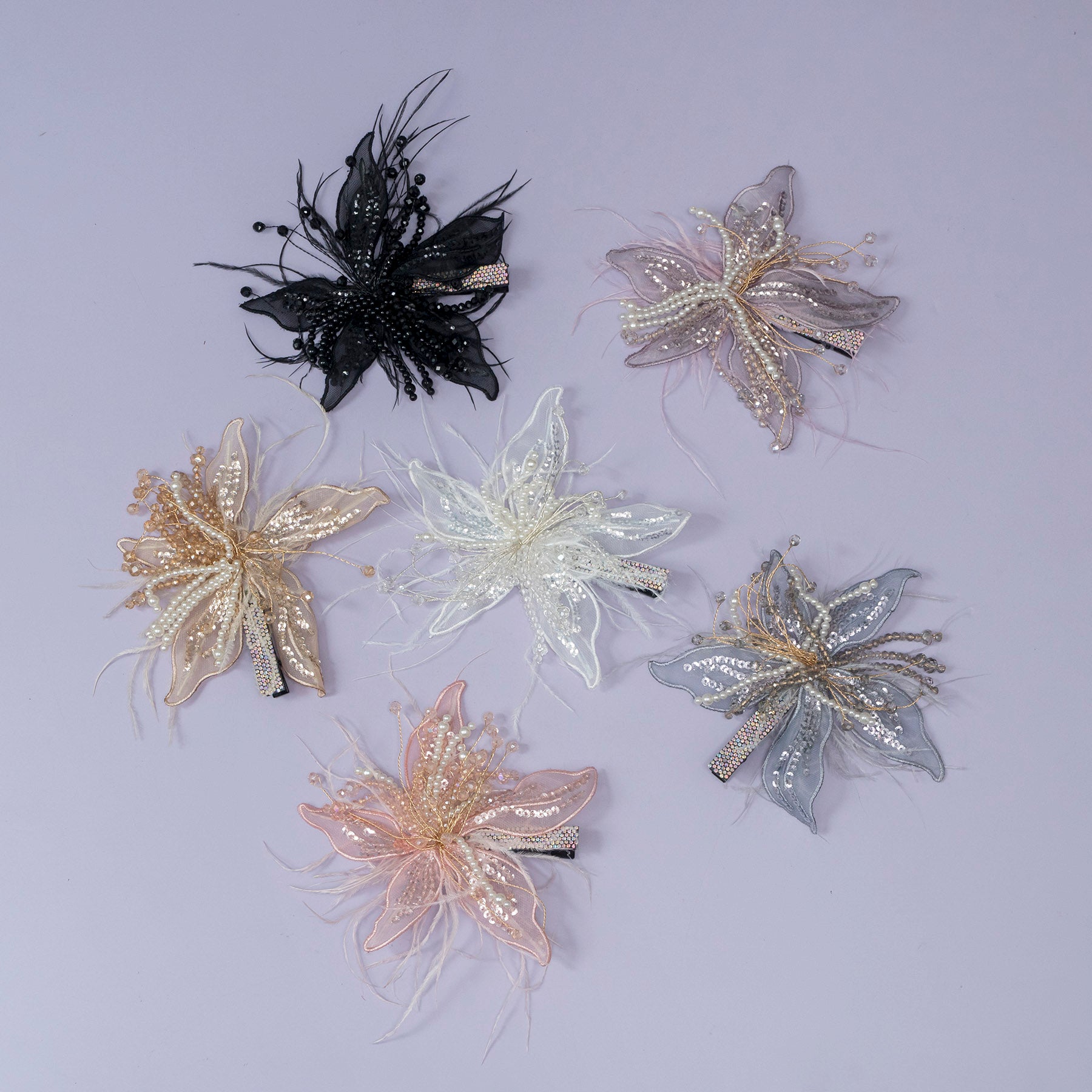 Feather Sequin Flower Clip – UBK3342