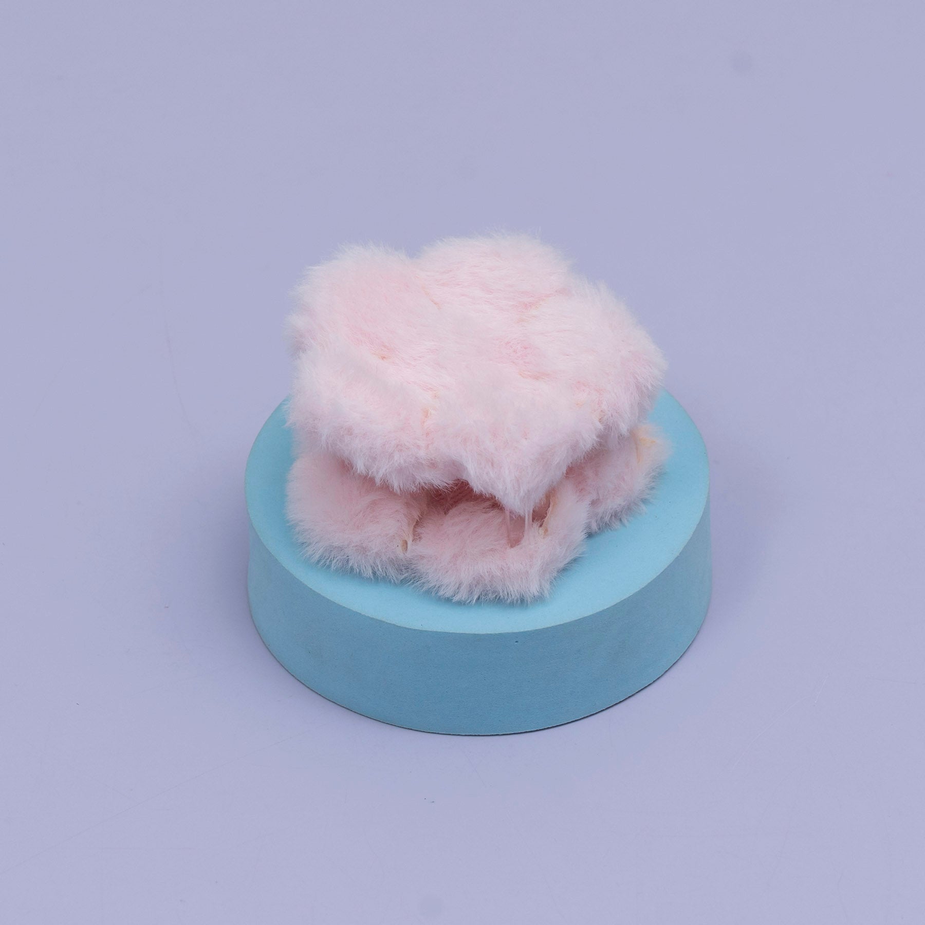 Fur Mini Flower Hair Claw – UBK3853