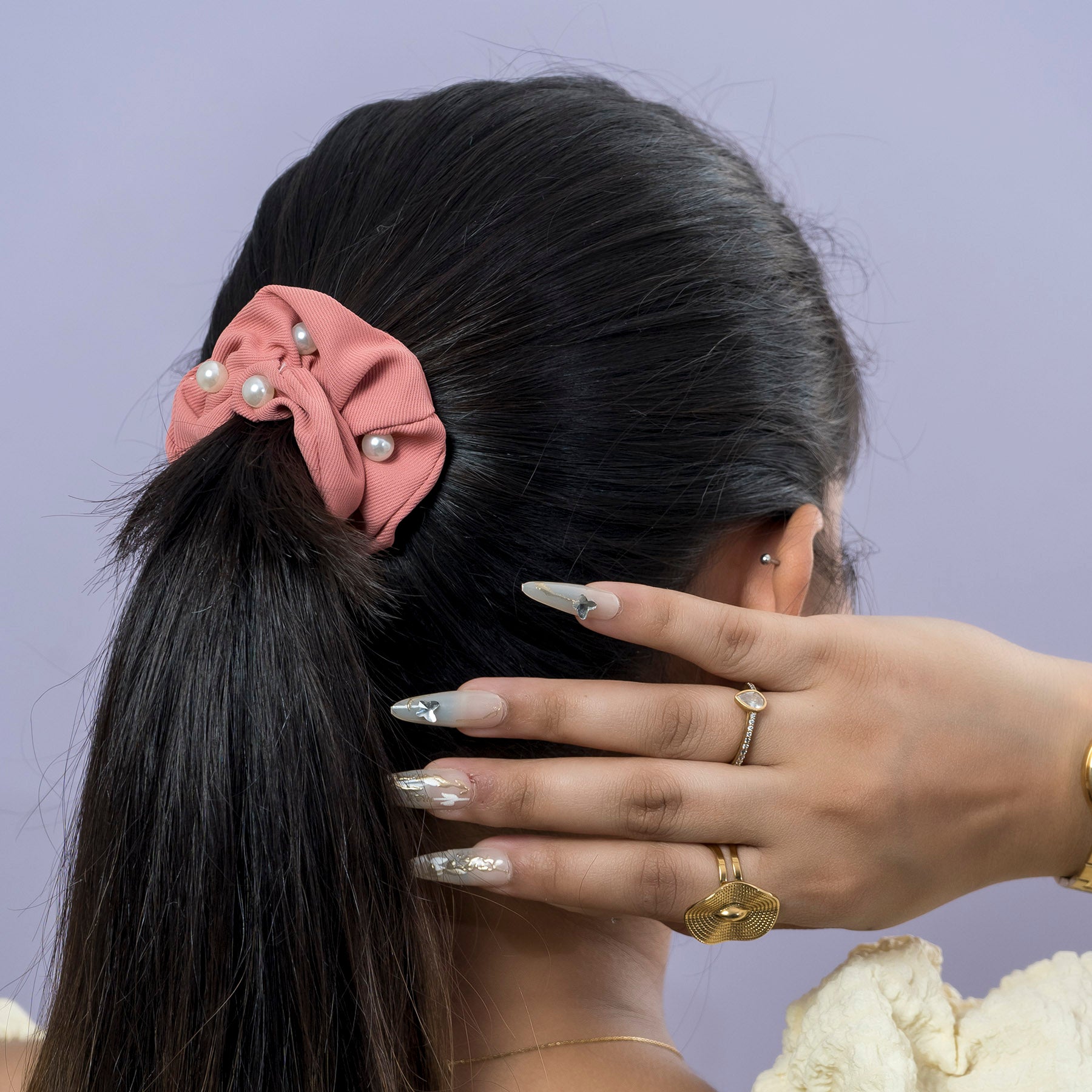 Pearl Studded Scrunchie – UBK3879