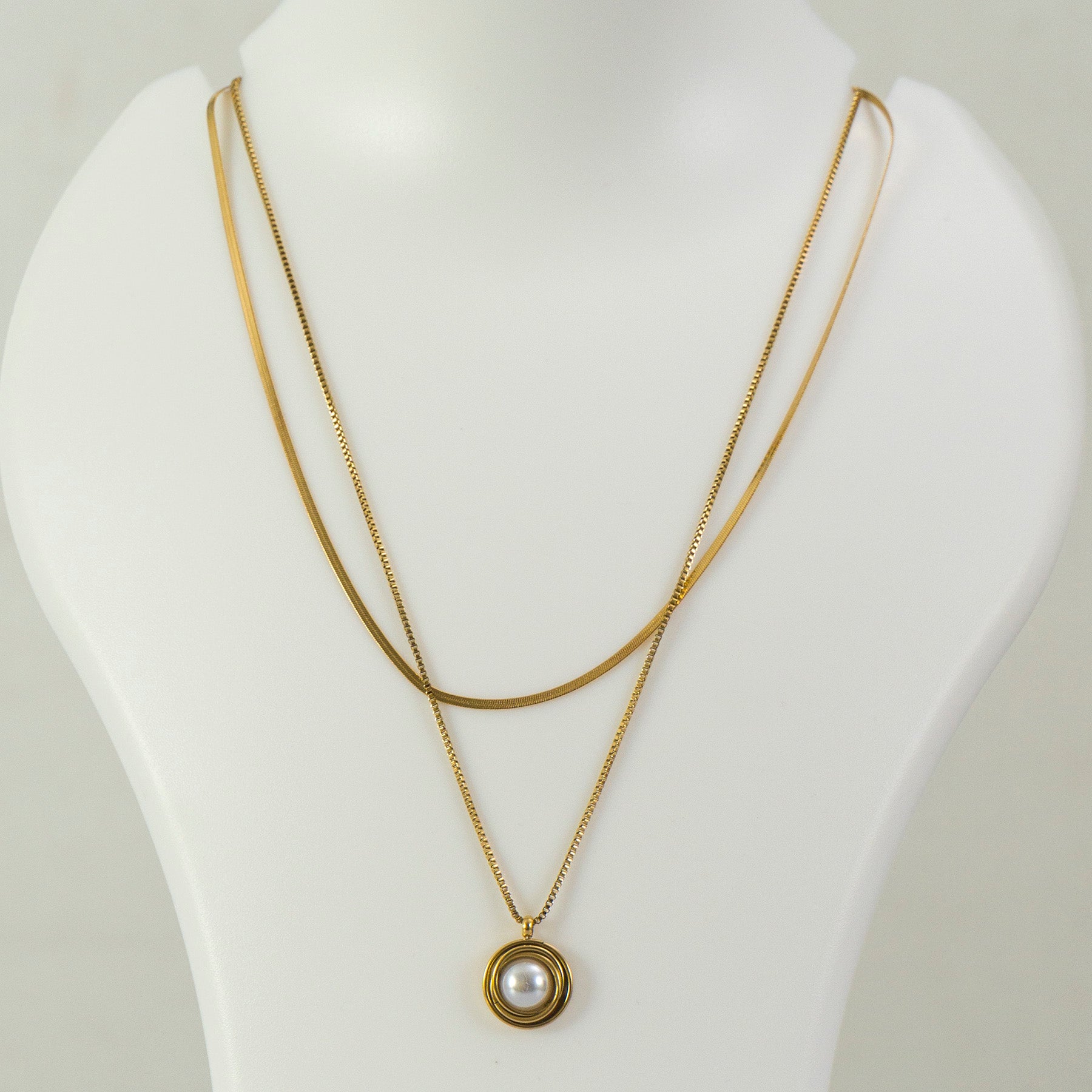 Anti tarnish Pendant Necklace  - UBK3221