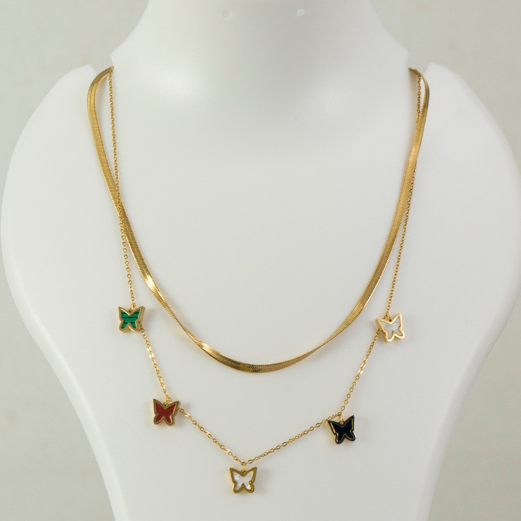 Anti tarnish Pendant Necklace  - UBK3226