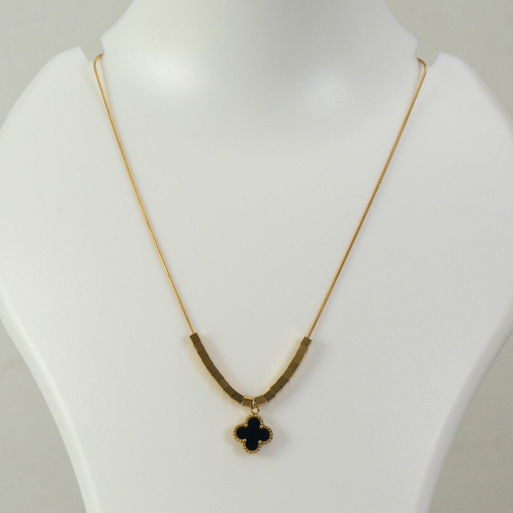 Anti tarnish Pendant Necklace  - UBK3235