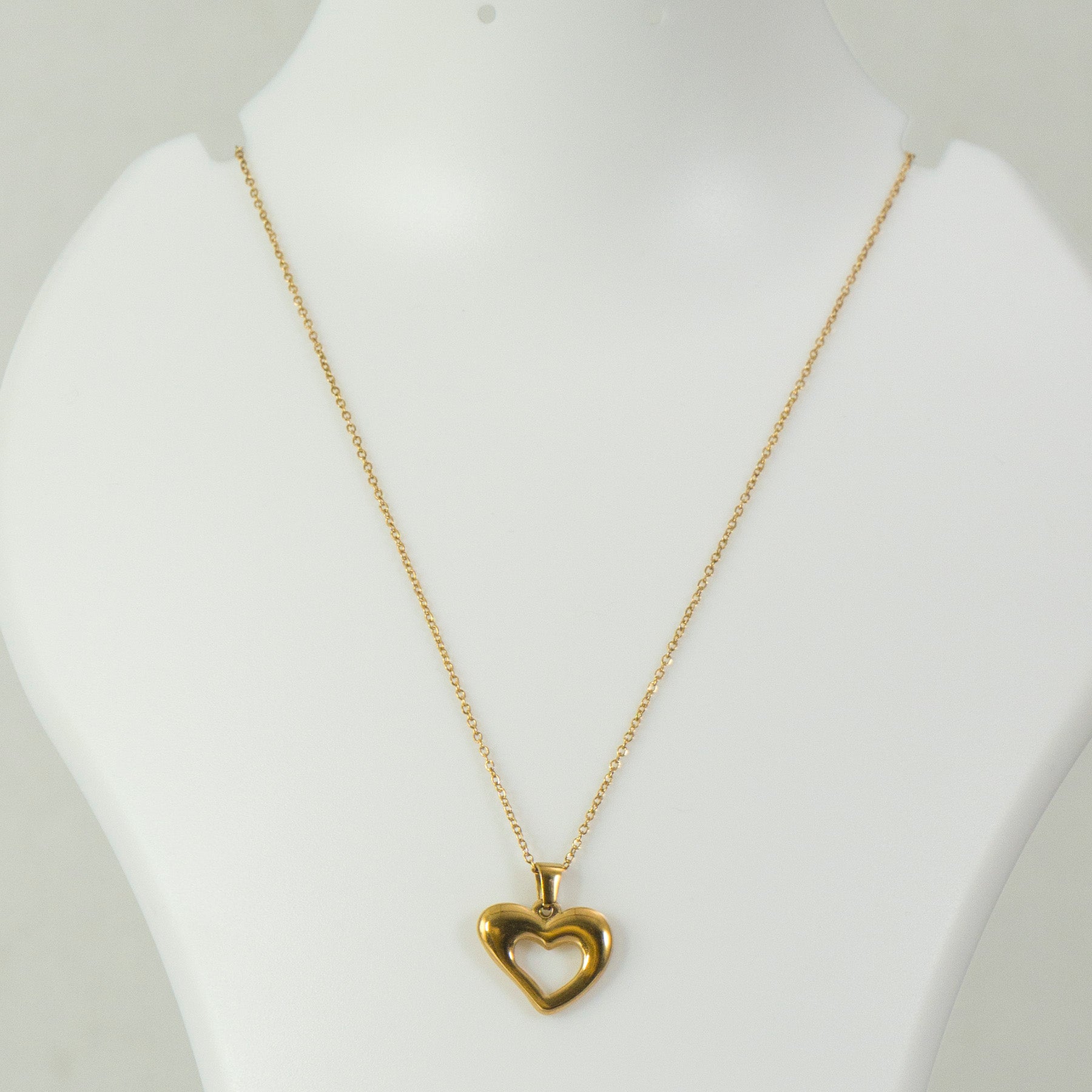 Anti tarnish Pendant Necklace  - UBK3251