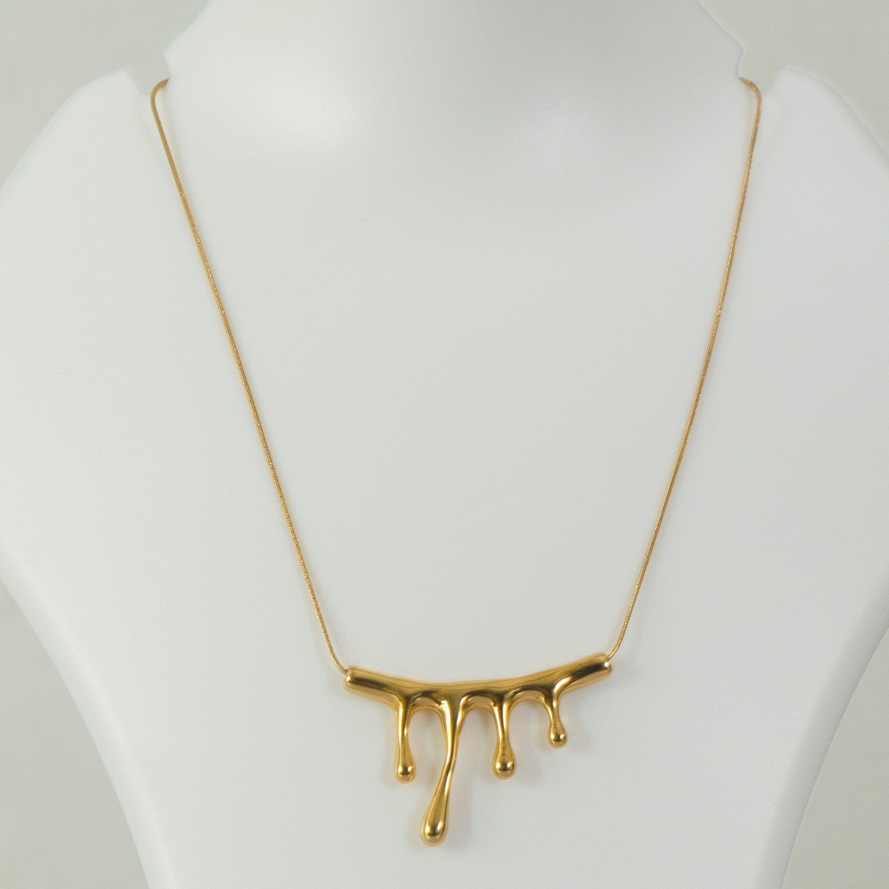 Anti tarnish Pendant Necklace  - UBK3253
