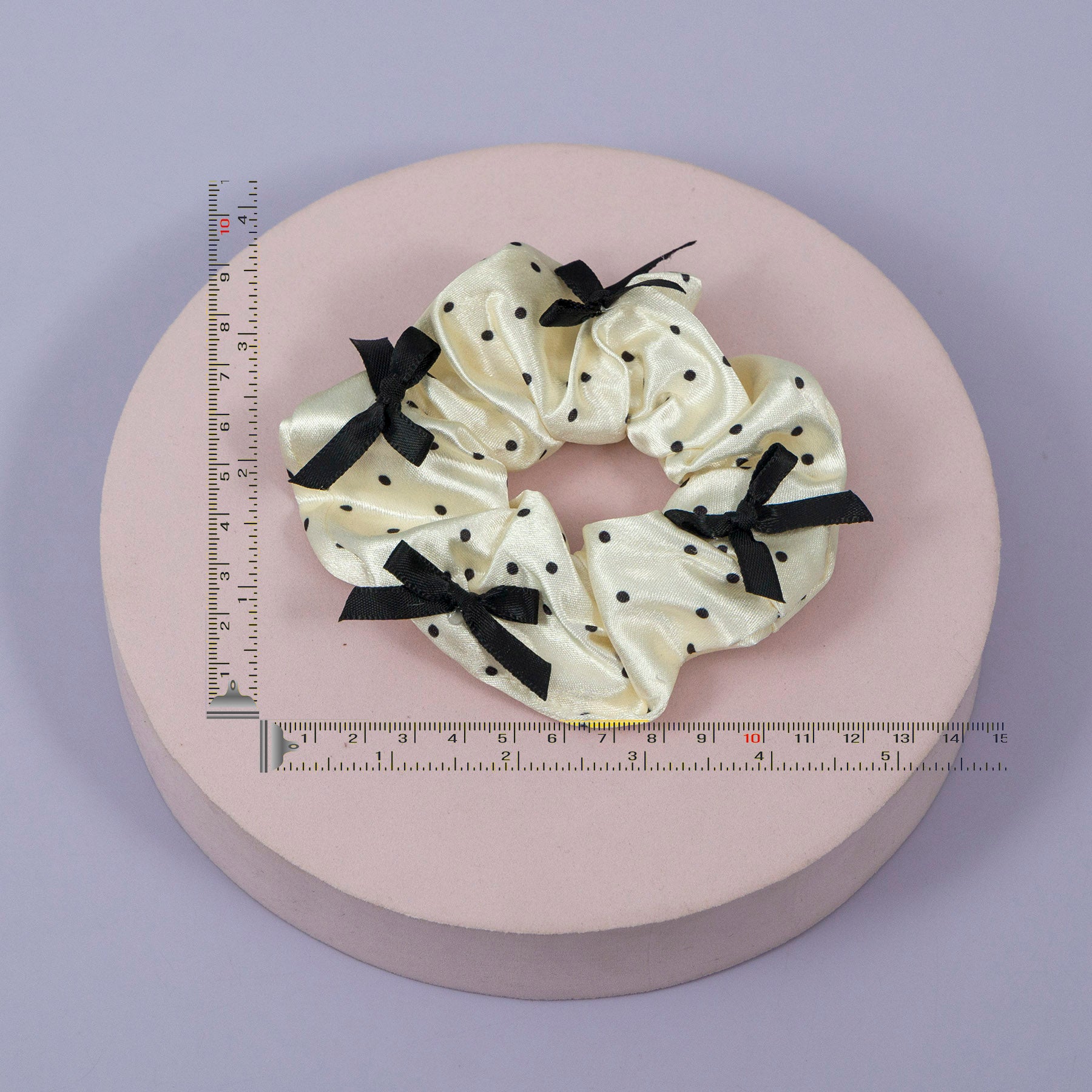Polka Dot Satin Scrunchie – UBK3297