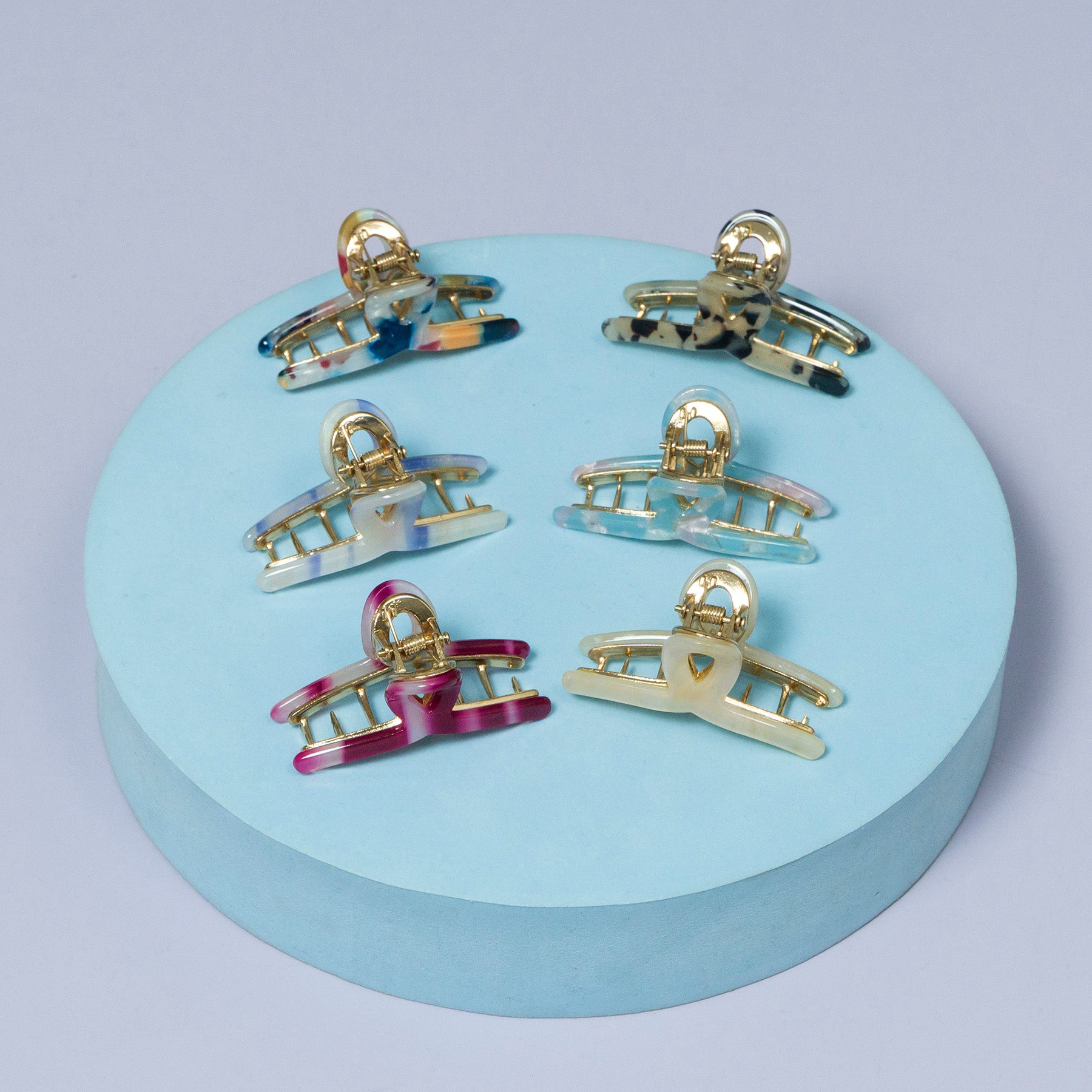 Classic Arch Resin Hair Claw – UBK3677