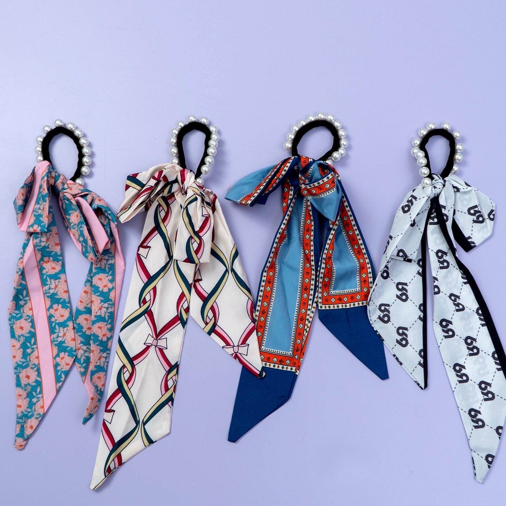Pearl bow type hair ties  - UBK2170