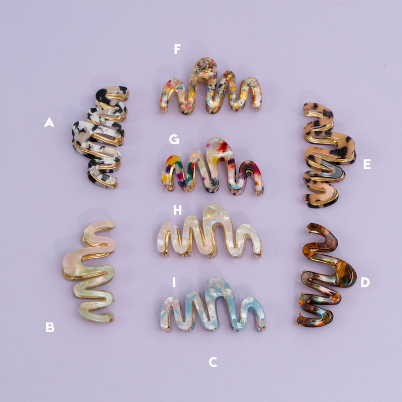 Marble Finish metal hair claw  - UBK2847