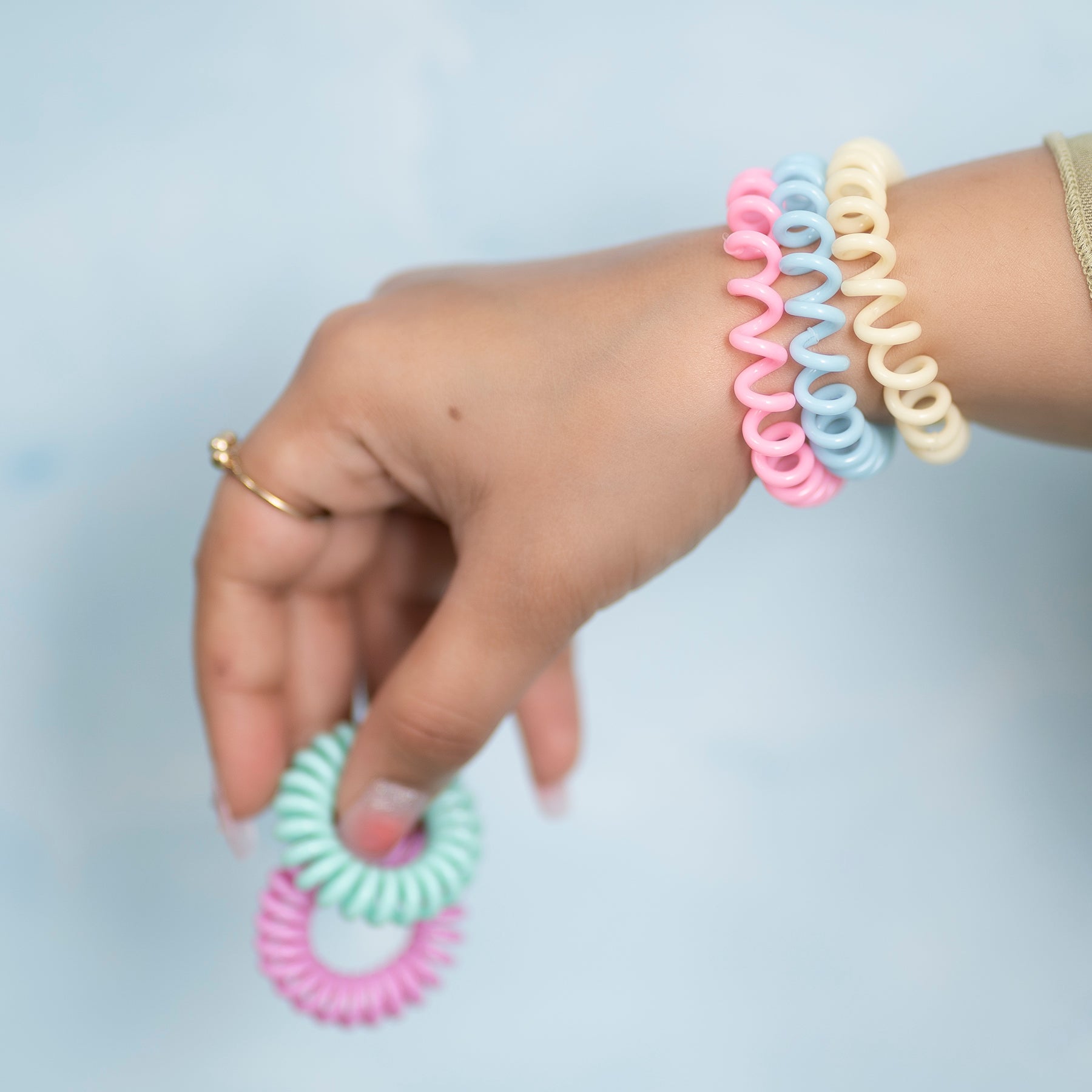 Trendy spiral Hair ties ( Pack of 10 ) - UBK2585 - Unboxkar.in